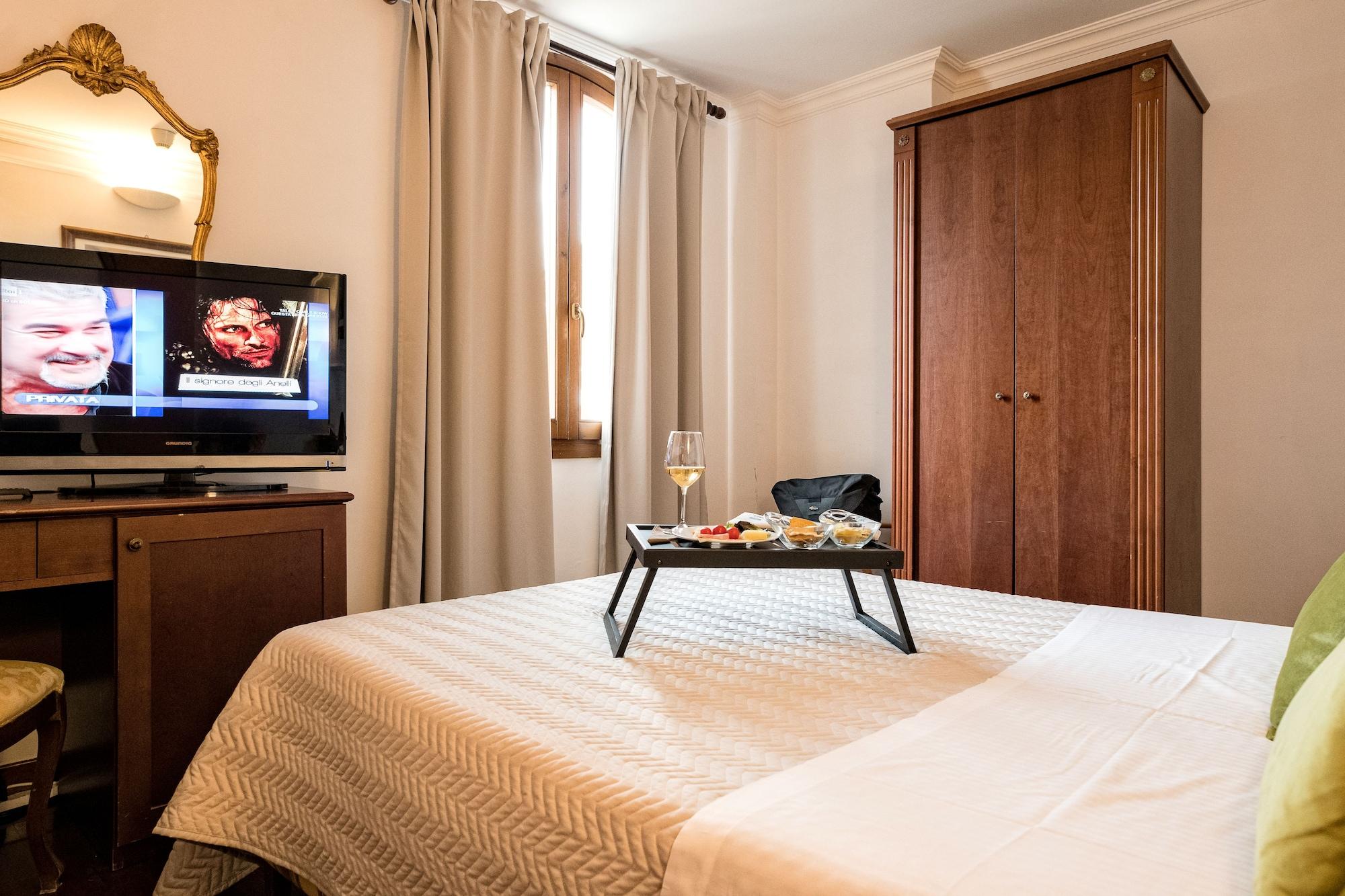 Grand Hotel Italia Орвието Экстерьер фото