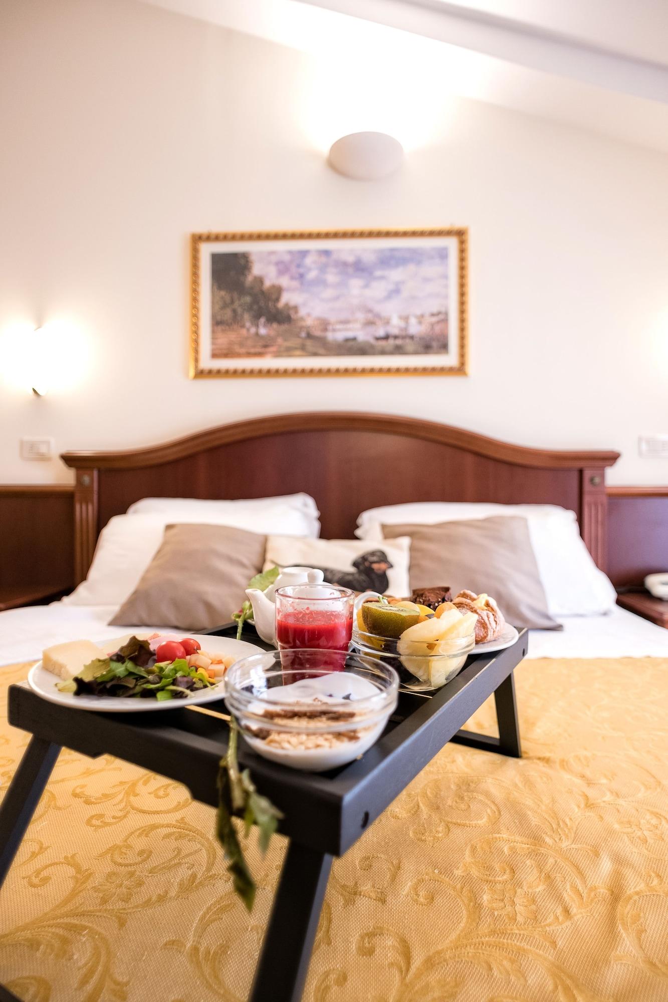 Grand Hotel Italia Орвието Экстерьер фото