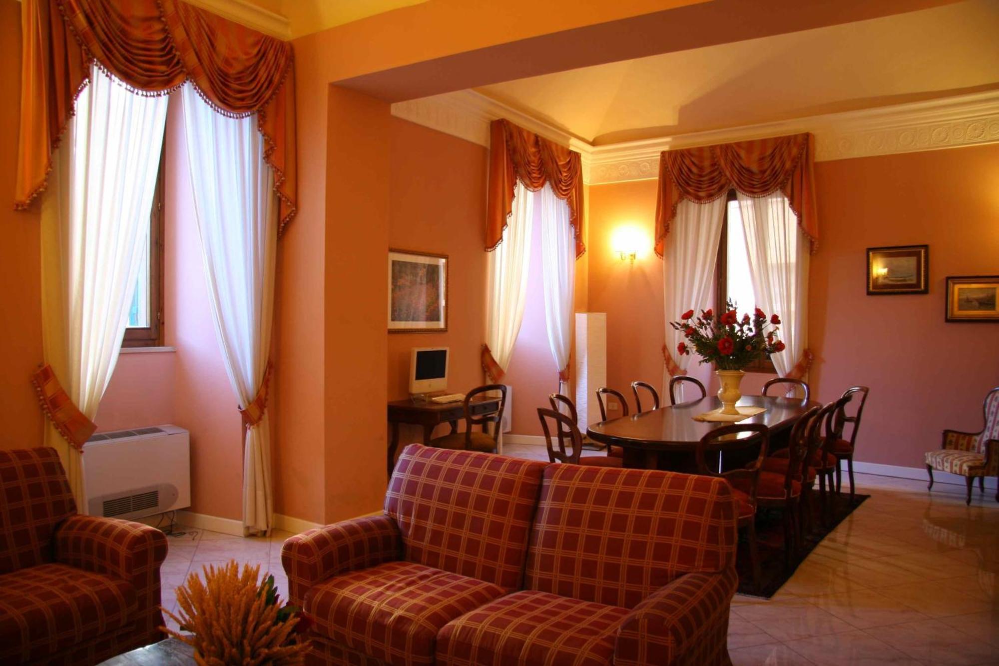 Grand Hotel Italia Орвието Экстерьер фото